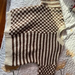 Blu Pepper Cozy Brown and Cream Knit Sweater